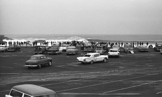 Tanda-tanda zaman dahulu, parkiran pada Redondo Breakwall, 1962 Tanda-tanda zaman dahulu, parkiran pada Redondo Breakwall, 1962