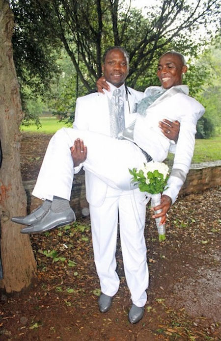 Gay et senior Ciara a transvestite