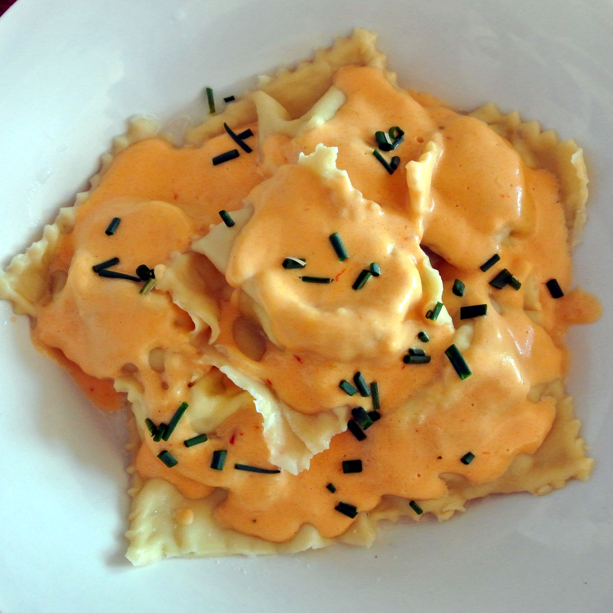 Gourmet Cooking For Two Crab Ravioli with Saffron Sauce
