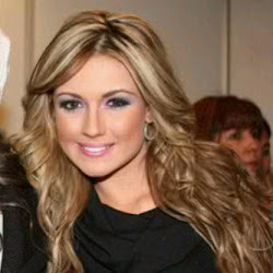 Sara Uribe Cadavid: Sara Uribe Miss Gaming 2012 - 2013