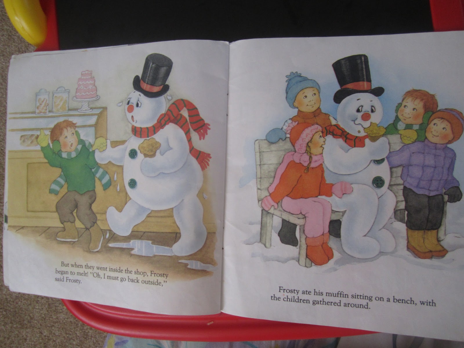 Life with Liya and Zain: Book of the Week ~ Frosty the Snowman