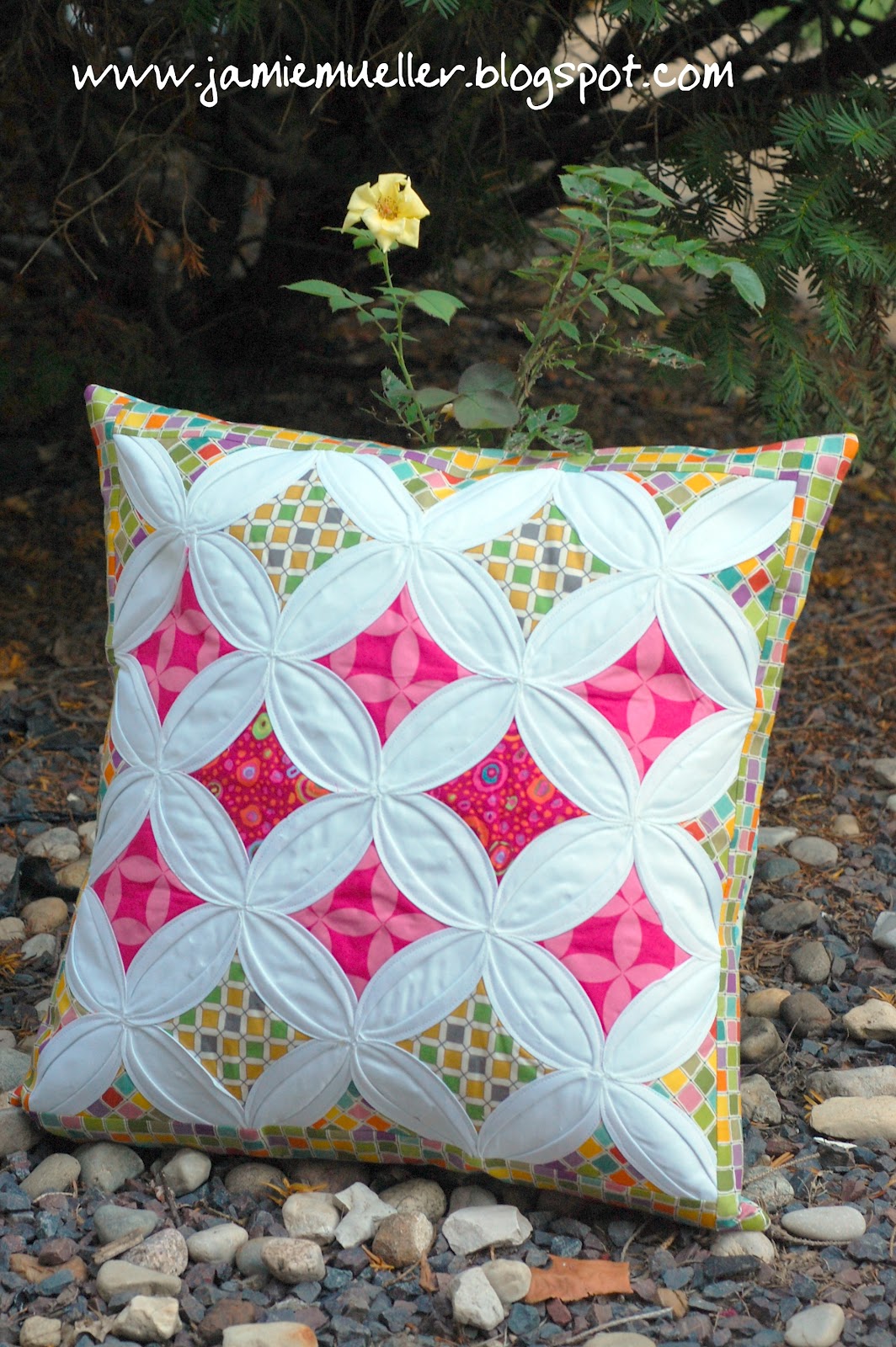SunFlower Seeds Cathedral Windows Pillow Tutorial
