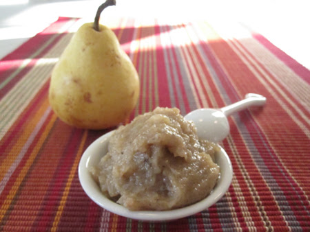PAPILLAS DE FRUTAS PARA BEBES: PERA ASADA Y PLATANO PAPILLAS DE FRUTAS PARA BEBES: PERA ASADA Y PLATANO