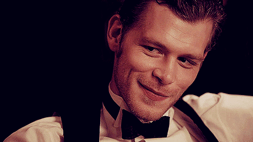 klaus-mikaelsons-most-wicked-gifs_09.gif