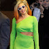 lady gaga arriva a taiwan in total look verde pisello