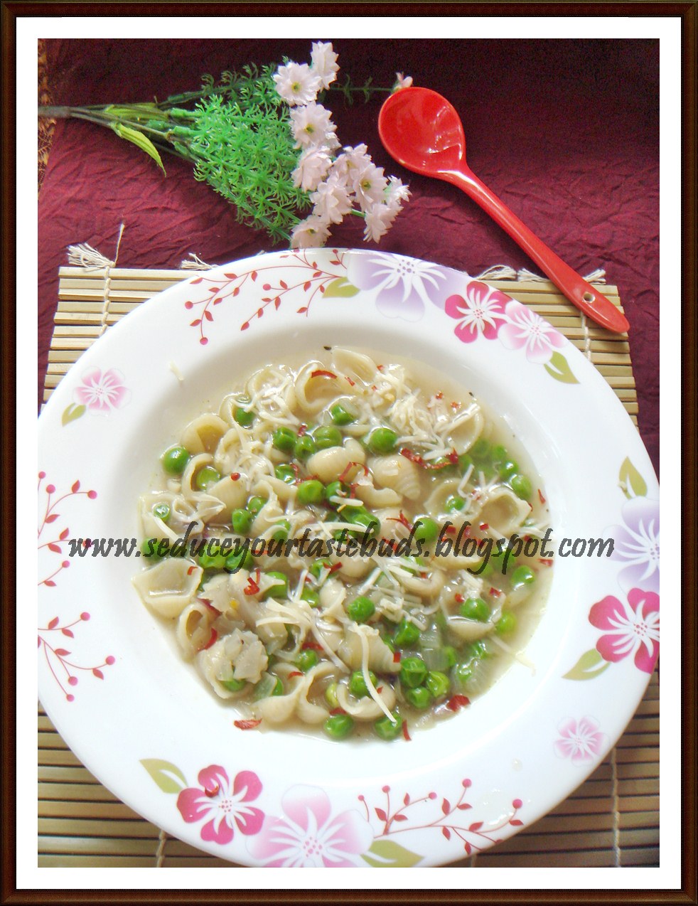Minstra di Pasta e Piselli Italian Peas Pasta Soup Seduce Your