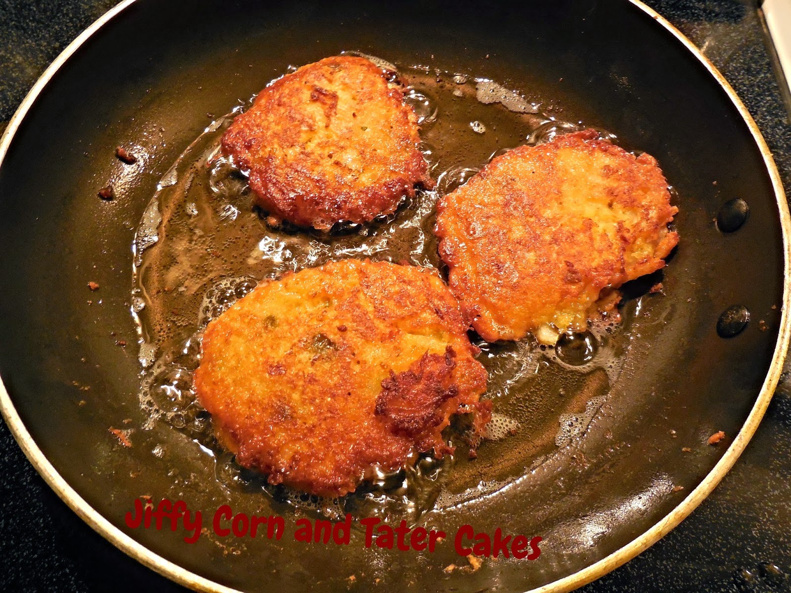 ThriftyTreeHuggary Jiffy Corn and Tater' Cakes