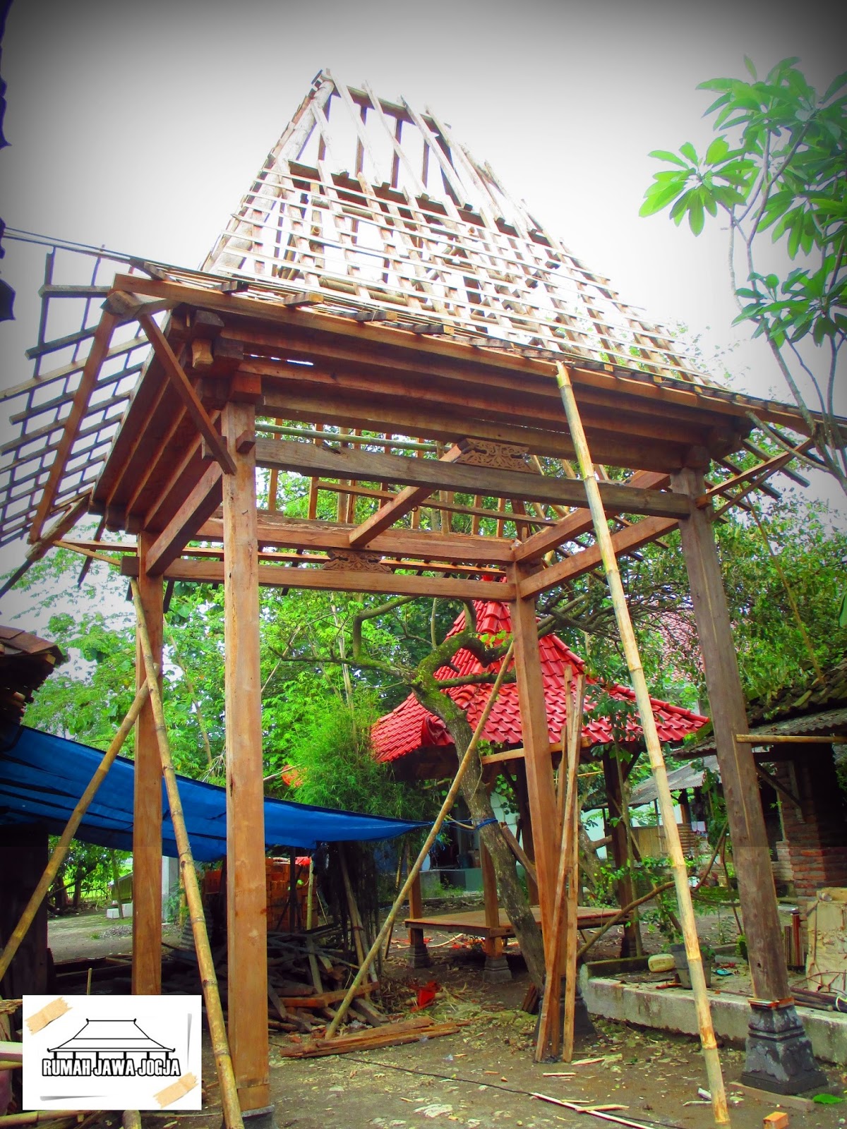 Stok Rumah Jawa Joglo, Diameter Soko 15cm, Bahan Kayu