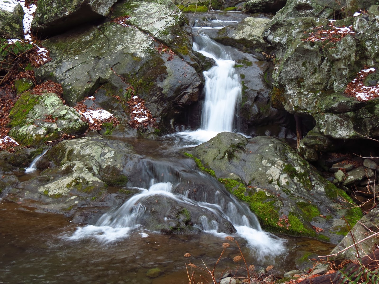Hiking Shenandoah Whiteoak Canyon and Cedar Run
