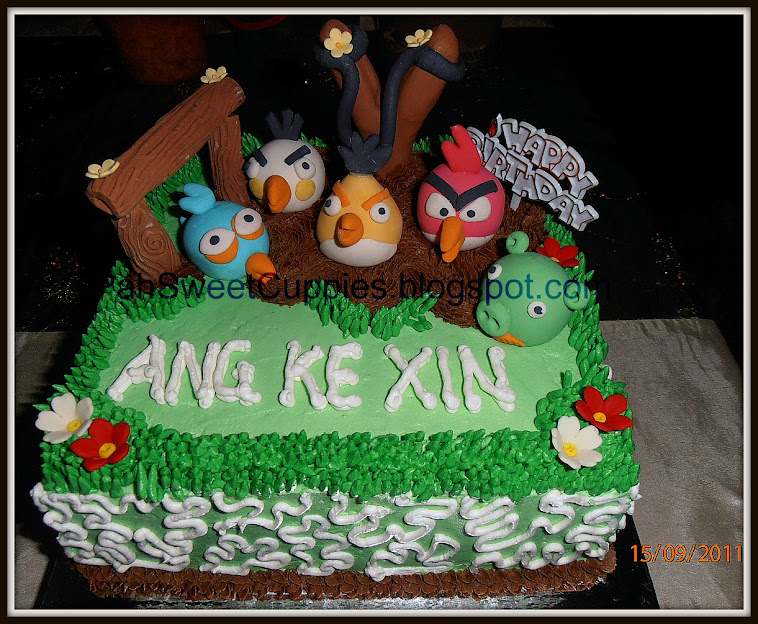 ANGRY BIRDS B'DAY CAKE