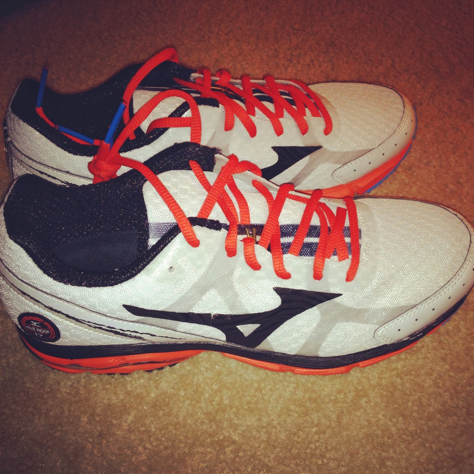 mizuno wave rider 11 2013