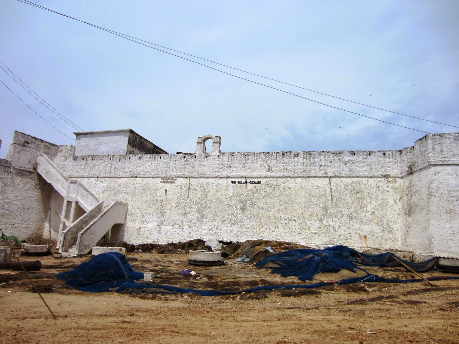 Souvenir Chronicles AFRICA GHANA, FORT WILLIAM (AKA ANOMABU )