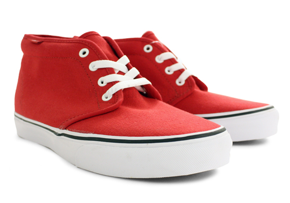 red vans chukka boots