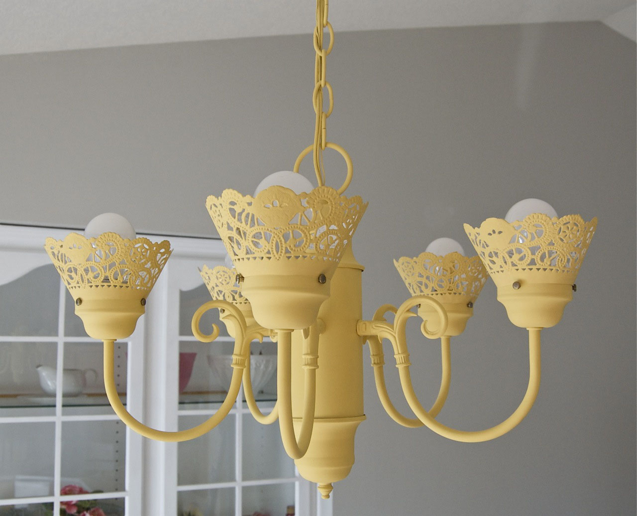 Who Doesn T Love A Good Chandelier Makeover Matsutake