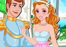 Cinderella's First Date Elija la vestimenta perfecta para Cenicienta en el nuevo juego de Cenicienta en su Primera cita con el príncipe. Hoy es un gran día para Cenicienta, ella está a punto de ir a una cita con el hermoso príncipe y obviamente tiene que lucir fabulosa. Ayuda a elegir el estilo, el mejor peinado y un hermoso vestido.