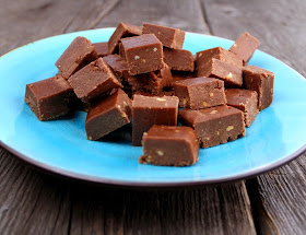 Oppskrift enkel Fudge Karameller Sjokoladefudge Peanøttfudge Hjemmelaget Snop Julesnop