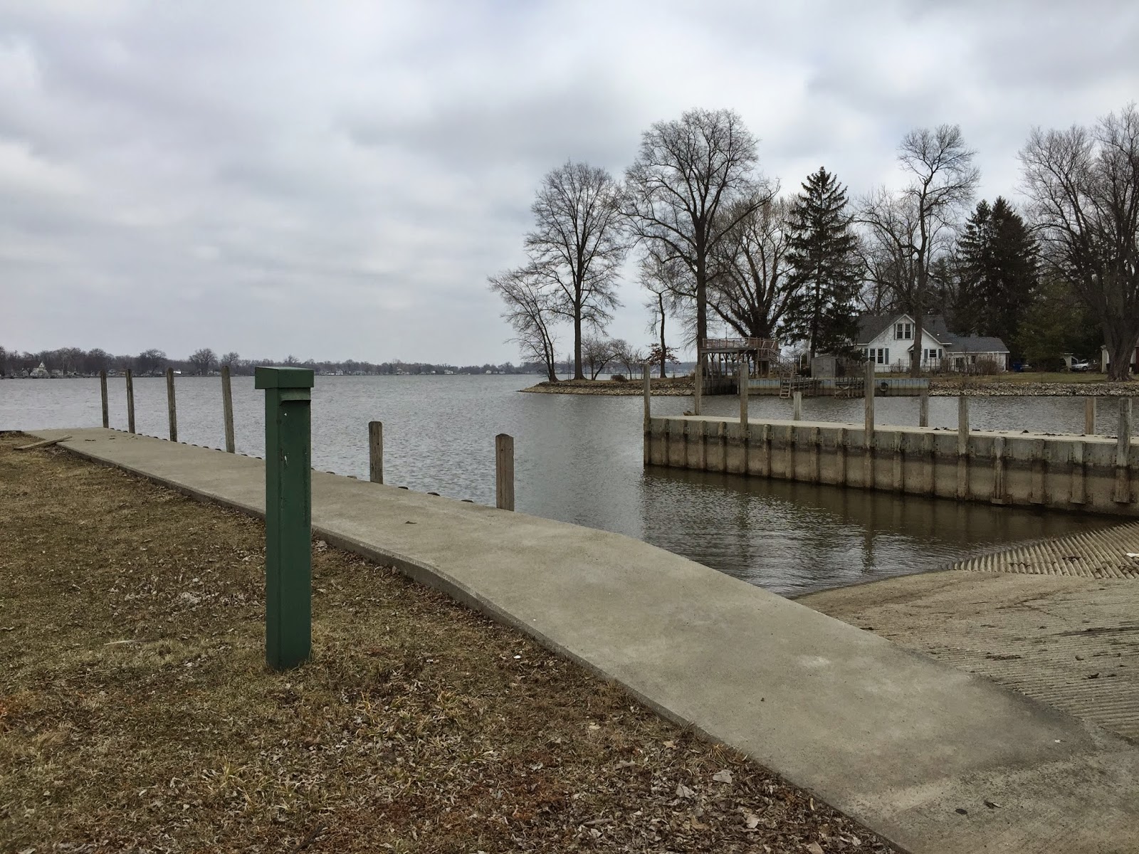 Kayaking Across Ohio Buckeye Lake Kayak It While It Is Still There