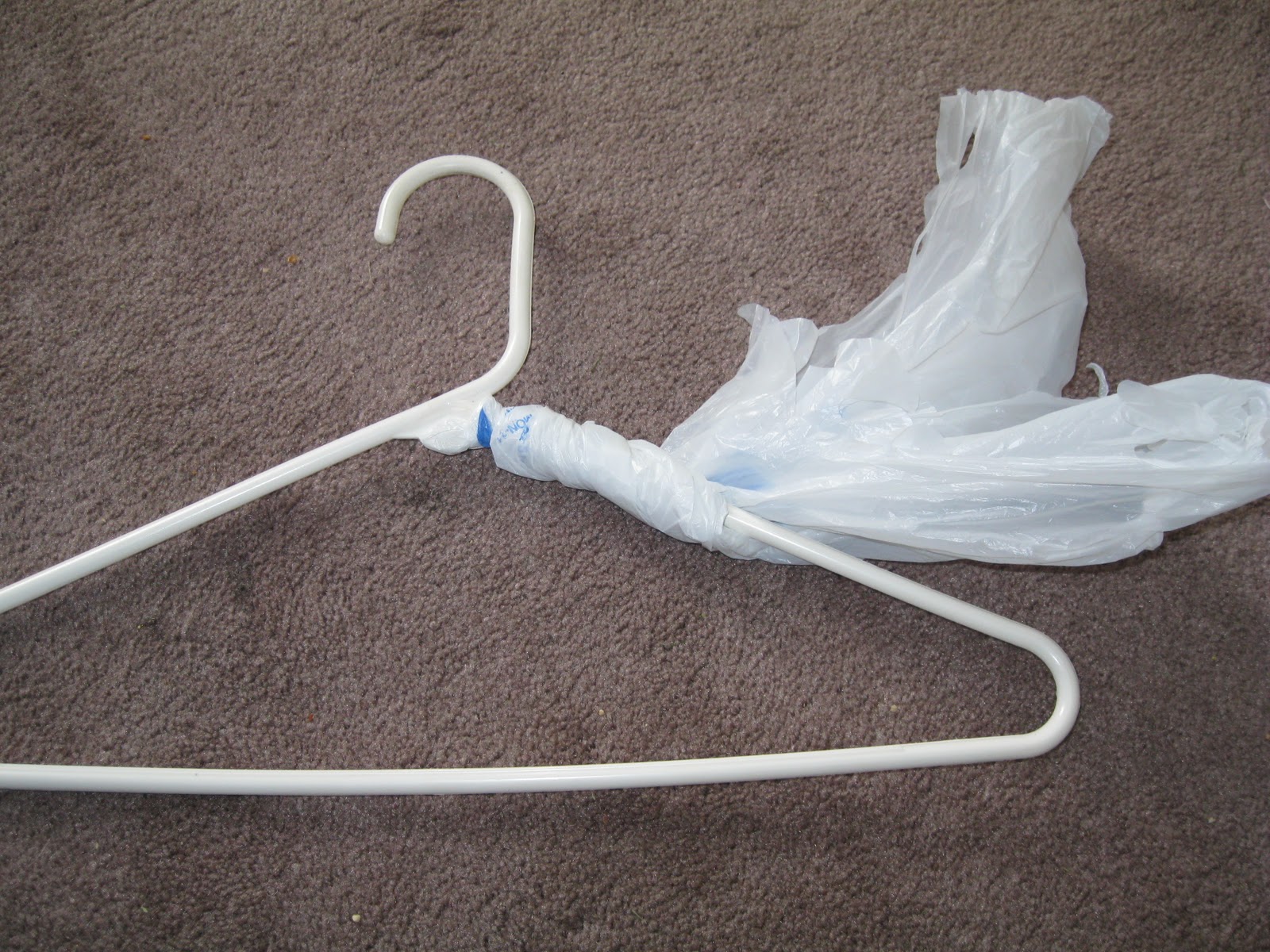 TIP GARDEN How To Make Padded Hangers