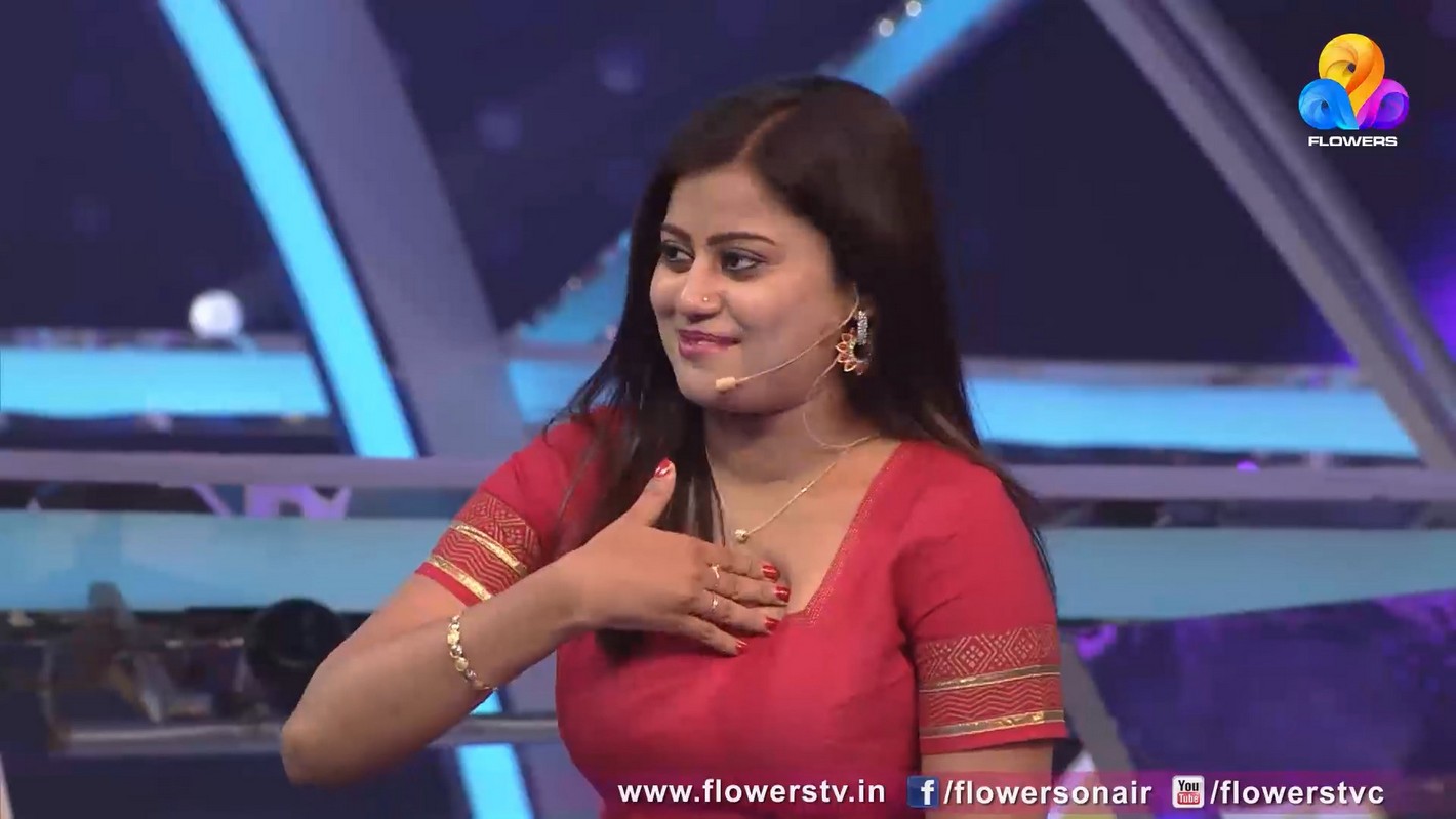Malayalam Serial Actress Kundi Photos Of Flowers - Jimdo