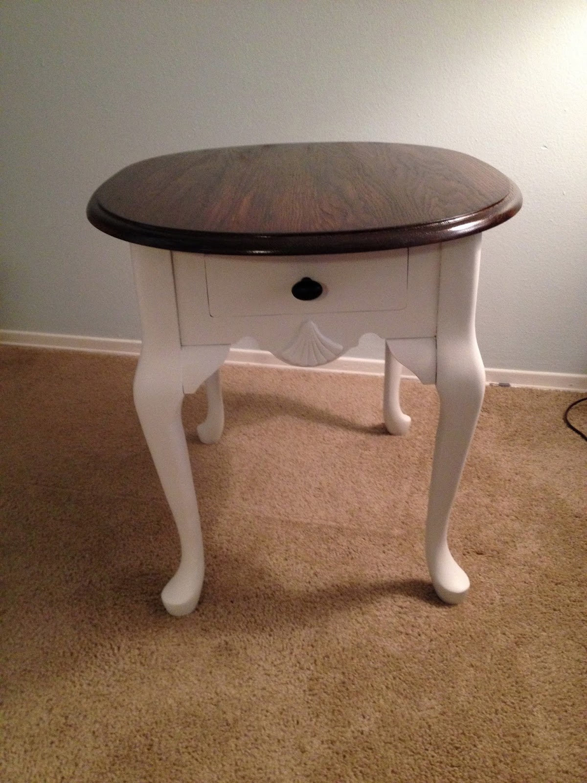 End Table Makeover!