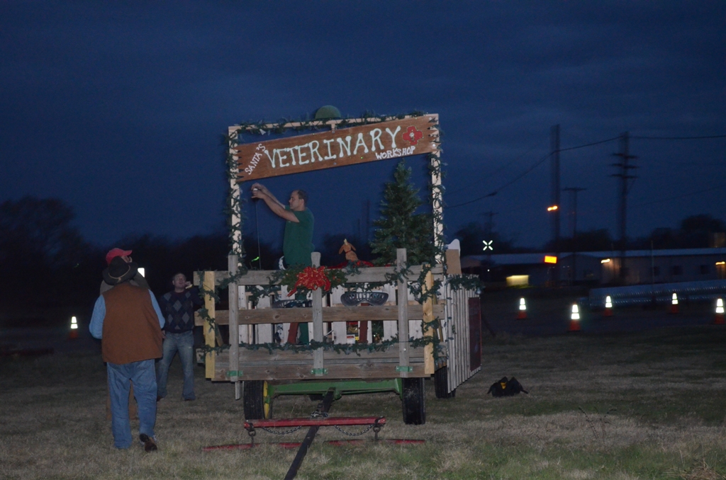 The Green Teamster Christmas Parades were successful!
