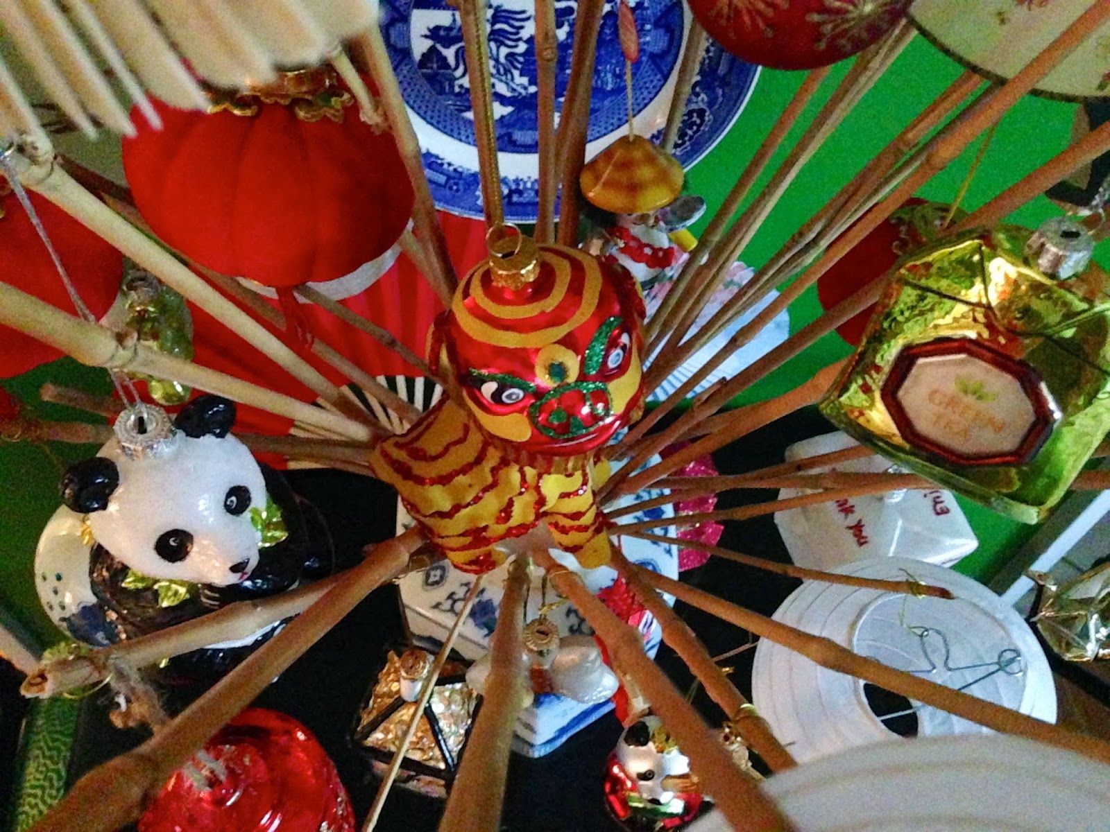 SANITY FAIR THE BAMBOO CHRISTMAS TREE