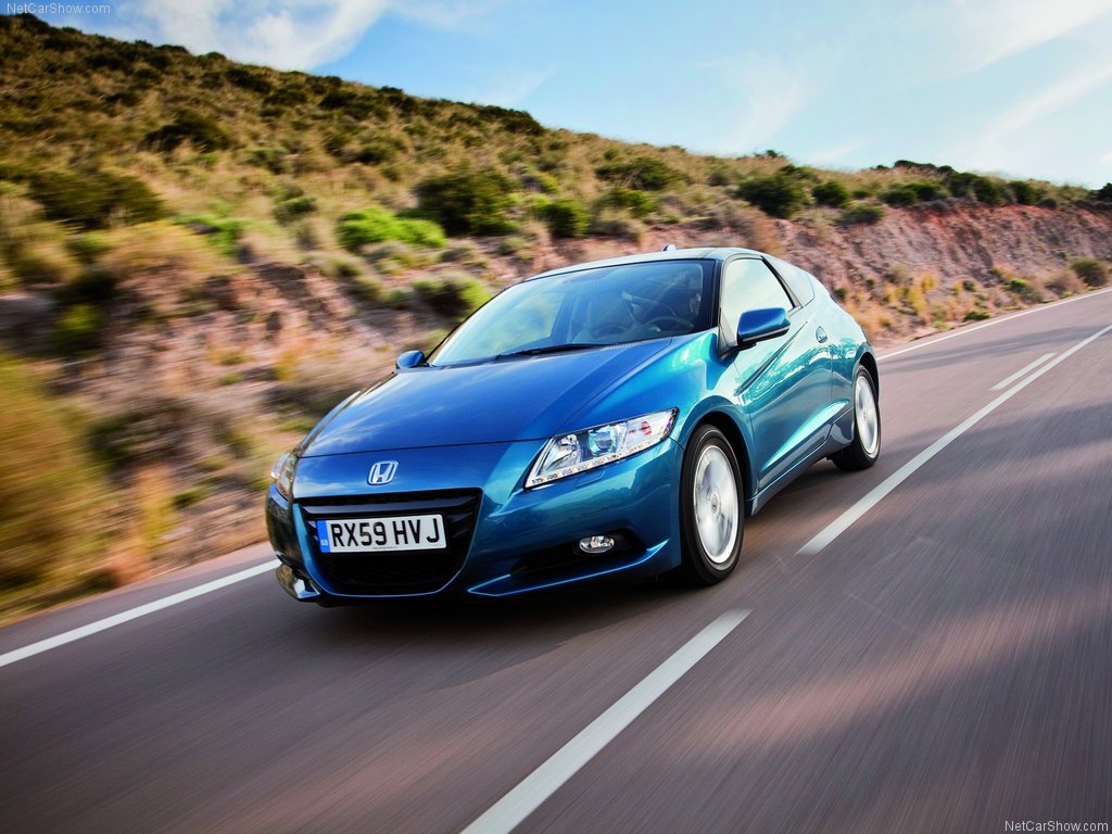 http://4.bp.blogspot.com/-0CQ_qFMxTo0/TjC-l_0e_hI/AAAAAAAAEbA/KlTkYfB6Bf8/s1600/Honda-CR-Z_2011_1024x768_wallpaper_08.jpg