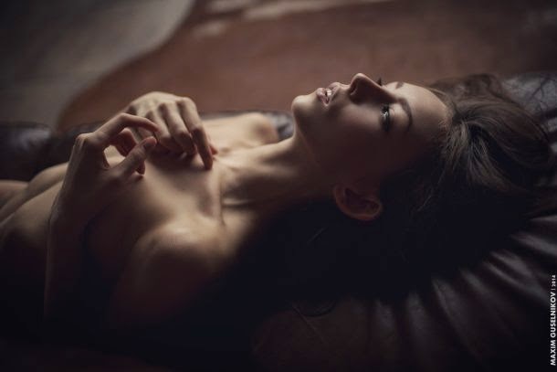 Maxim Guselnikov fotografia mulheres sensuais modelo russa Ofeliya Moonspell