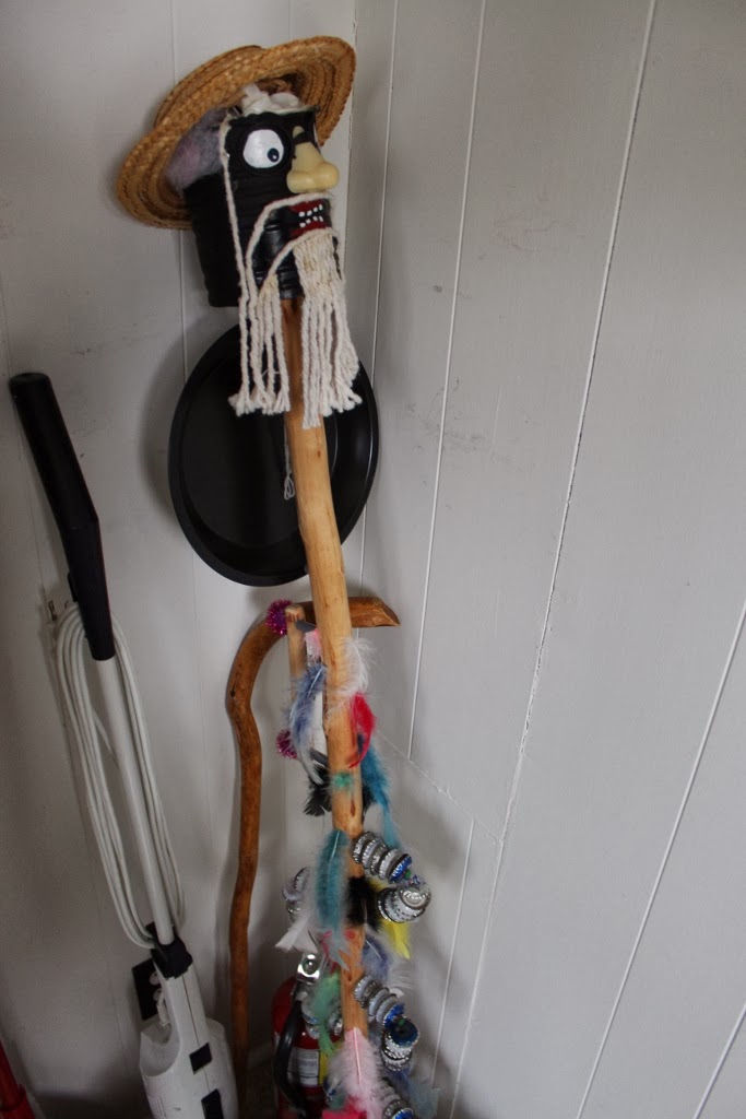 ICH Blog Tueday's Folklore Photo A Pretty Ugly Stick