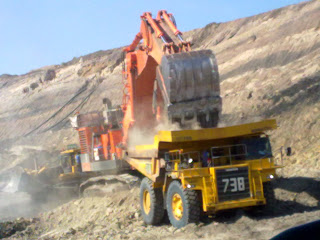 loading-758634.jpg