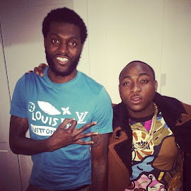 VIDEO: Davido and Emmanuel Adebayor Dance To “Aye” | DOWNLOAD.