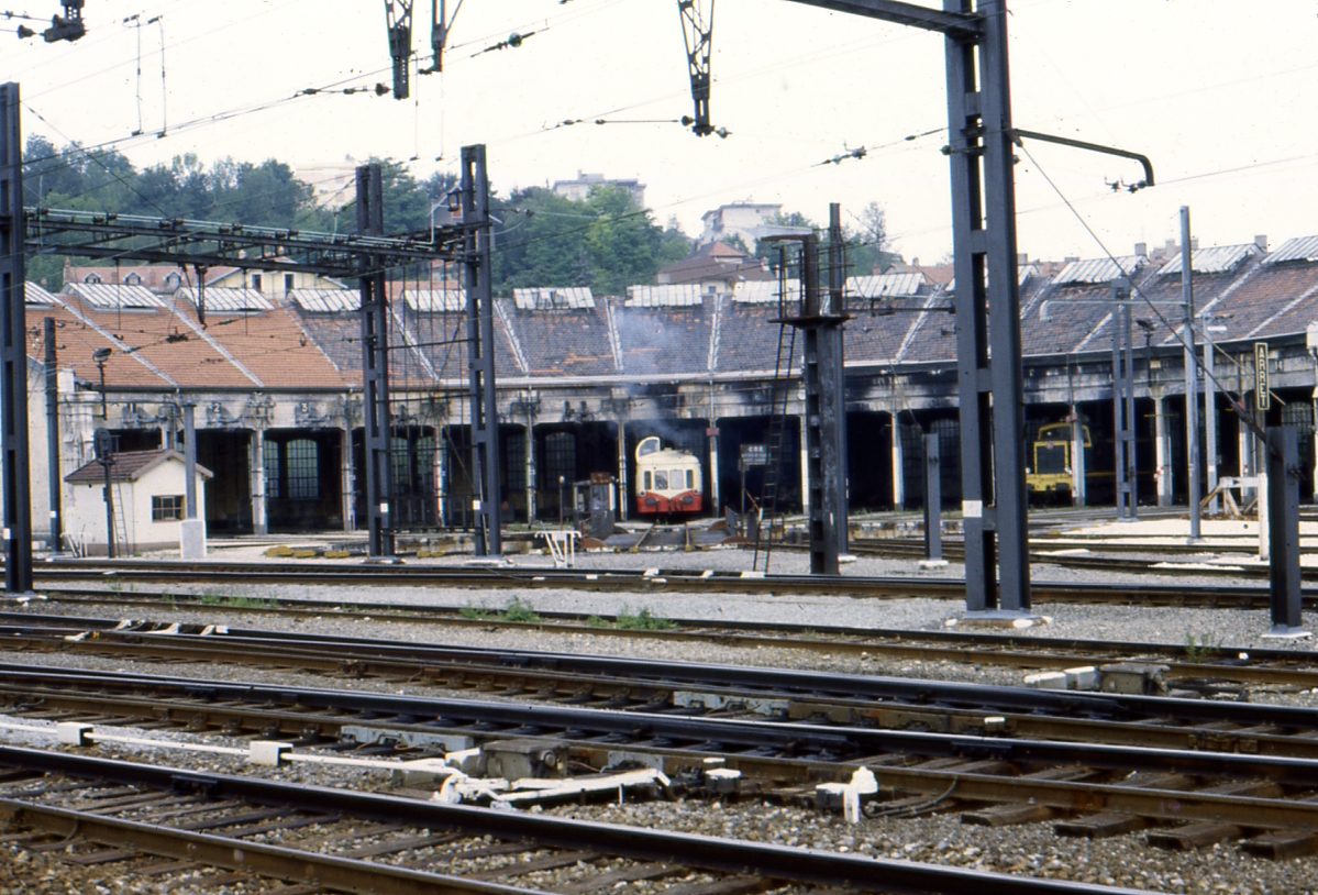 LA PASSION DU TRAIN En gare de Bellegarde avant l'arrivée du TGV