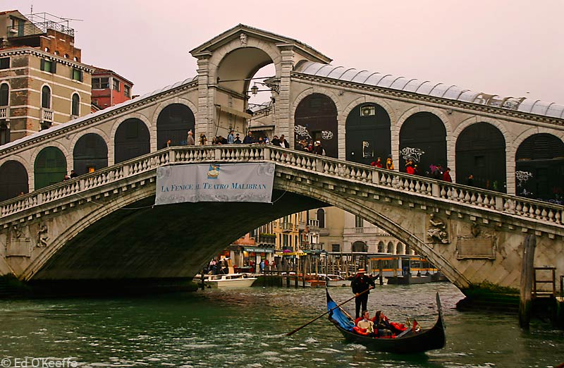 Venice Italy: . Rialto Bridge .