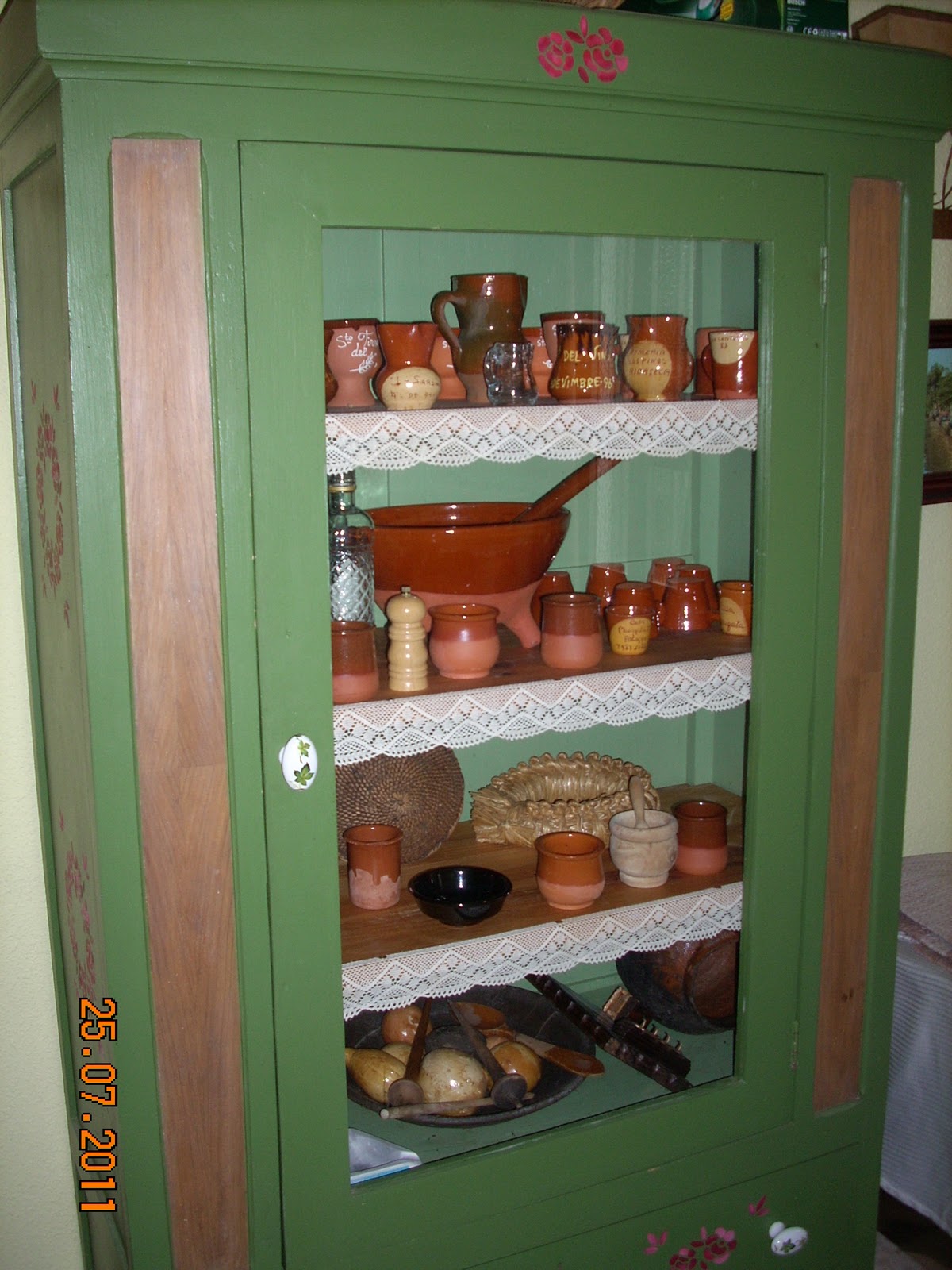 Burbujela: Un ropero se convierte en un armario de cocina