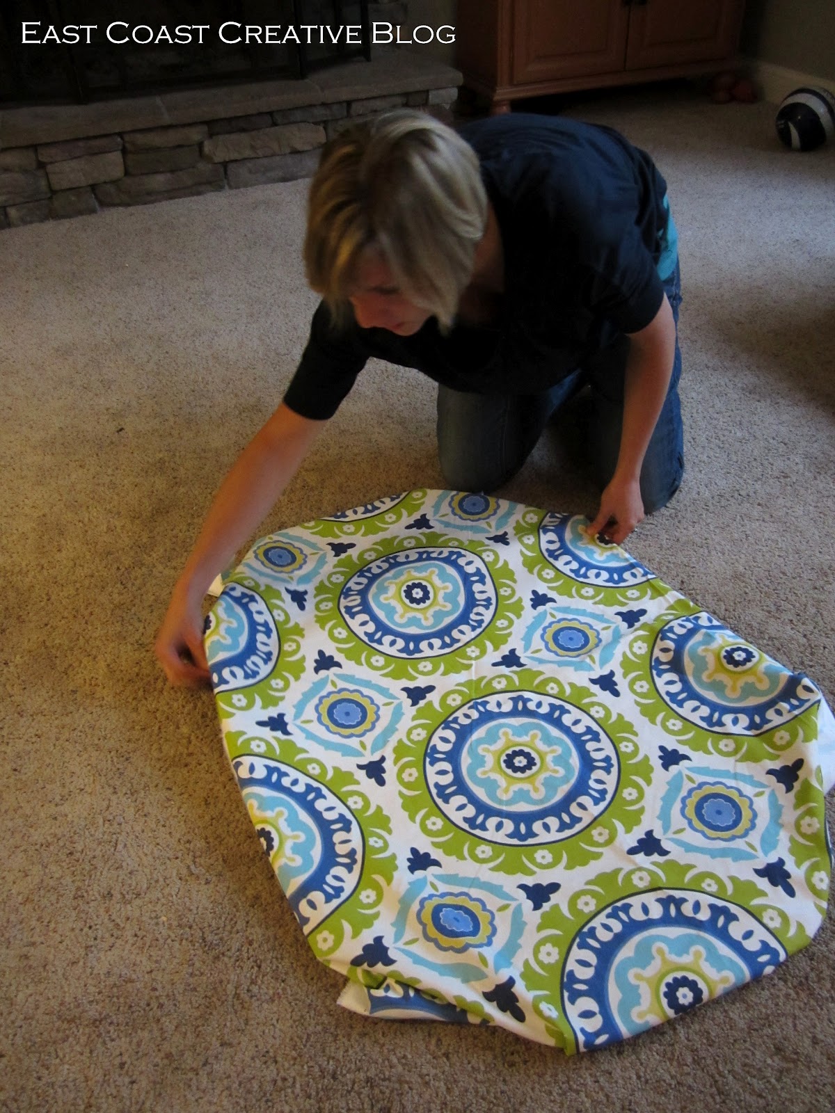 Easy-to-use fabric tube maker helps make a fantastic floor mat