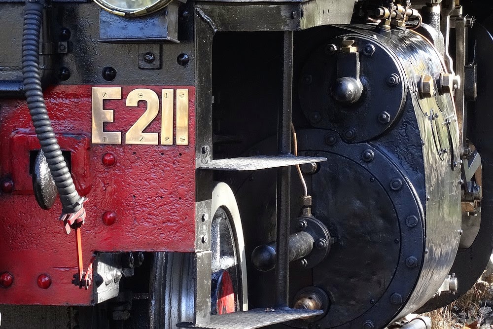 train-des-pignes-steam-engine-E-211-fron