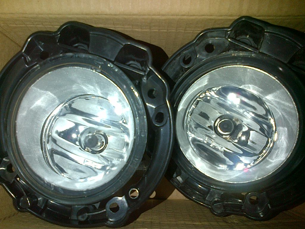 Fog Lamp Avanza/Xenia title=