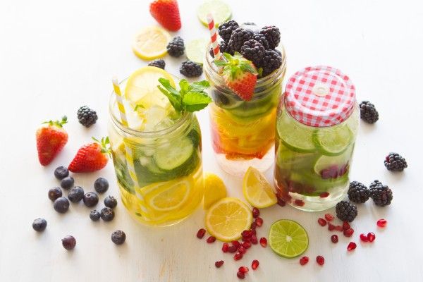 3 Delicious Cleanse & Detox Waters 3 Delicious Cleanse & Detox Waters