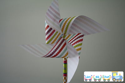 Làm chong chóng đơn giản