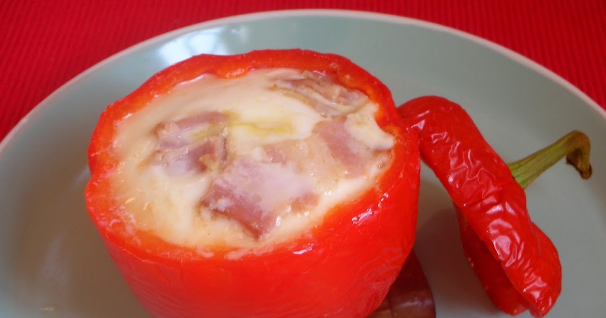 Easily Good Eats Bacon and Egg Stuffed Pepper Recipe