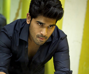 allu sirish gowravam movie reviews | Axe Media