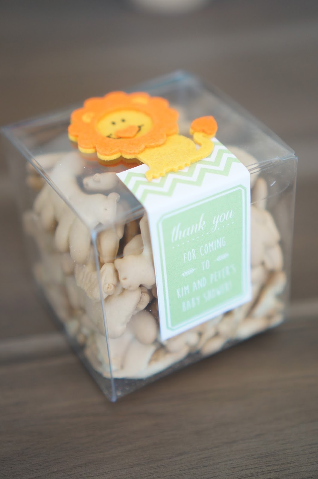 animal cracker baby shower favors