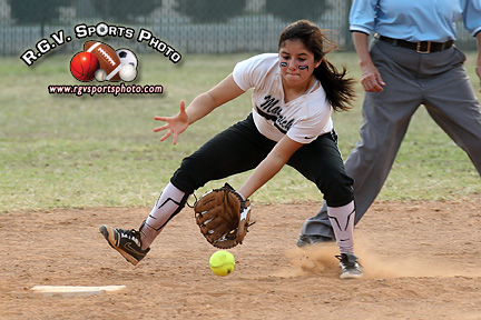 CC+Winn Softball - Eagle Pass CC Winn at Nikki Rowe ~ Rio Grande Valley Sports ...