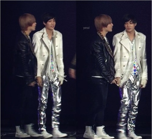 b812c8fcc3cec3fd727baf38d688d43f87942731