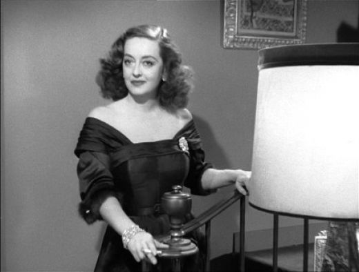 Cinematic Paradox: 16 Days of Birthday, Day 6: My Favourite Female