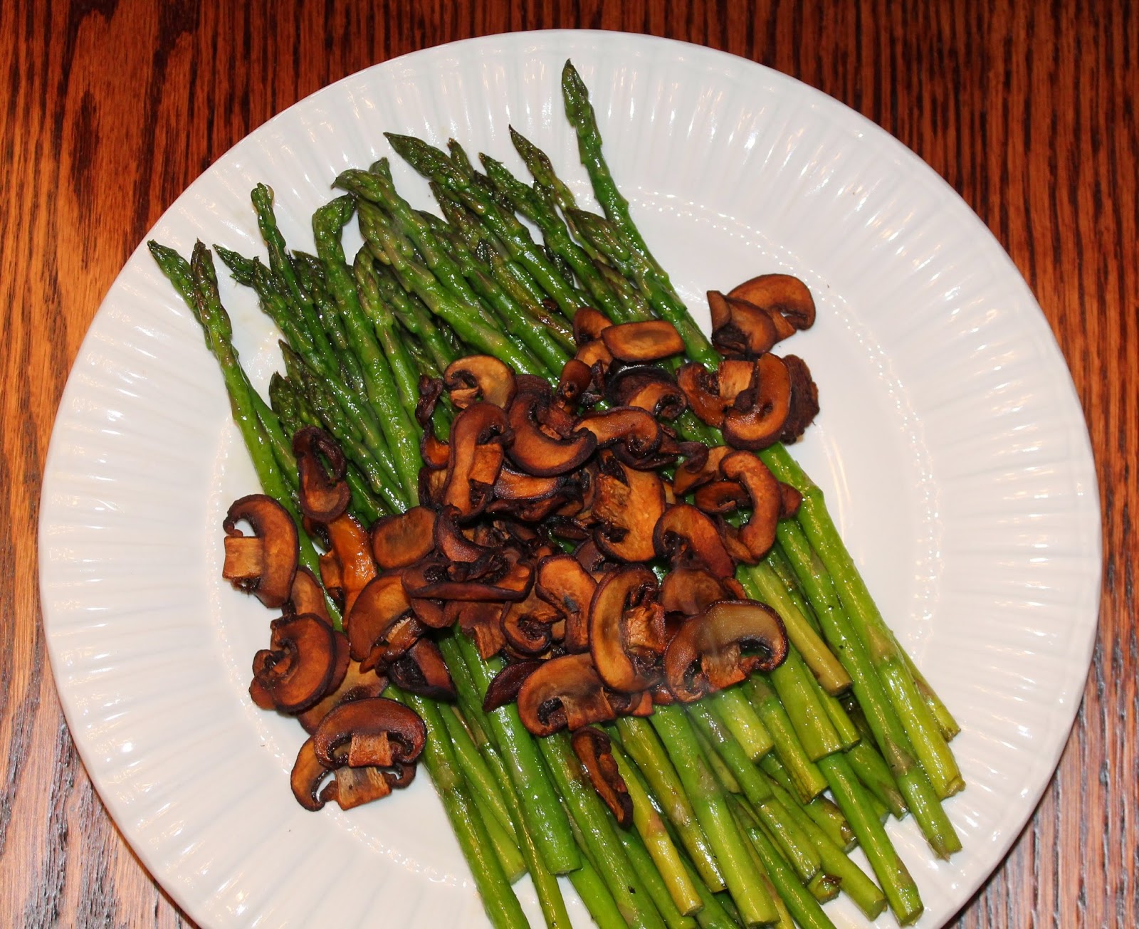 Jen's Real Food Kitchen Asparagus With Mushrooms