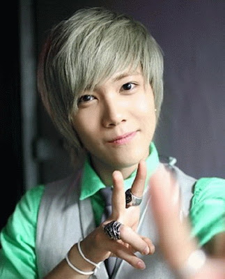 Gambar Artis K POP Popular Sebelum Menjadi ARTIS Tersebar! Lee+Hong+Ki2 Gambar Artis K POP Popular Sebelum Menjadi ARTIS Tersebar!