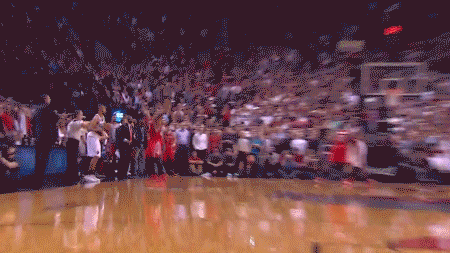 damian+lillard+gif.gif