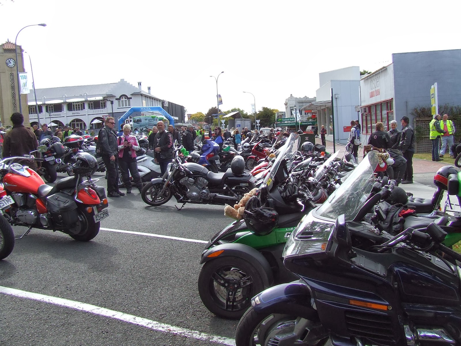 Toy Run Ulysses Waikato Chapter Cambridge - Hamilton NZ DSCF2889