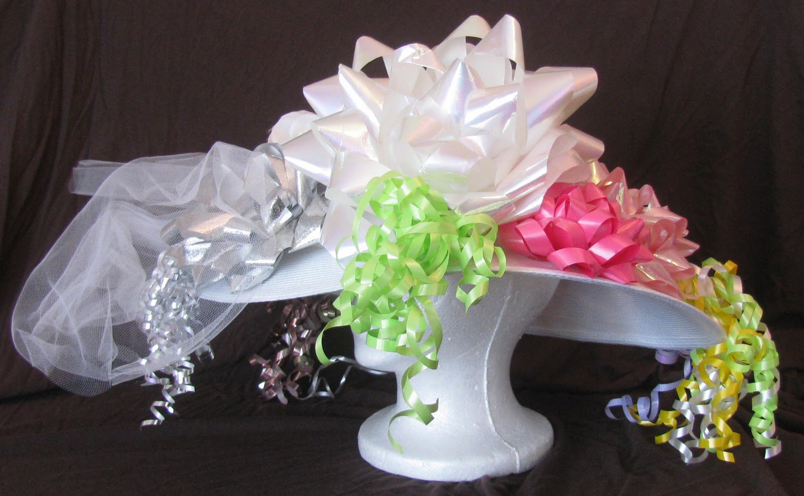 The Bridal Shower Hat The Bridal Shower Hat No more paper plates!!